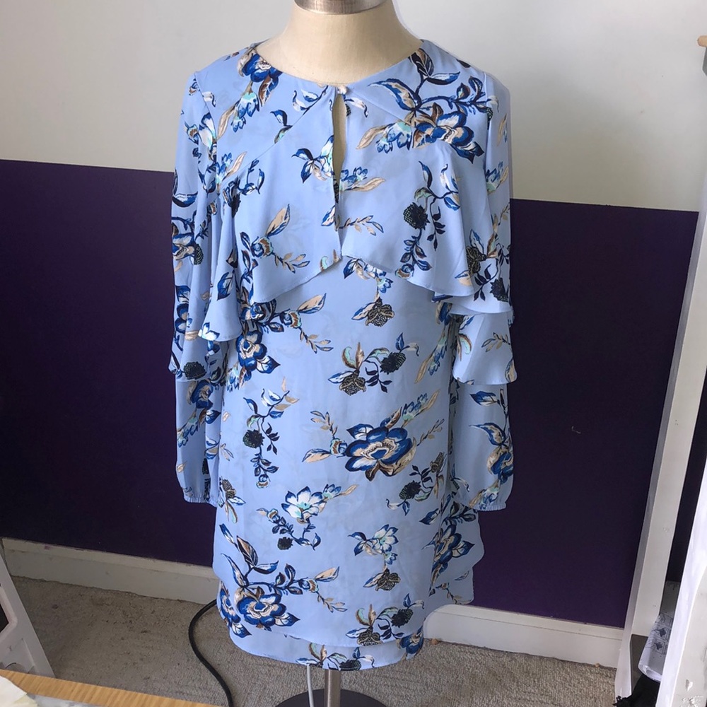 ❤️Gorgeous, White House Black Market floral dress